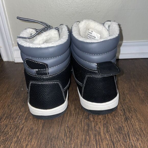 Size 11 Mens US Polo Assn. Black And White Faux Fur High Top Sneakers - Picture 4 of 9